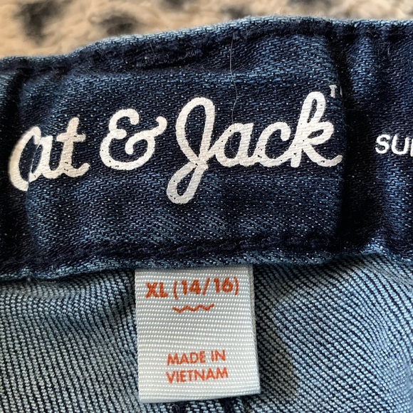 cat & jack shorts - Picture 3 of 8